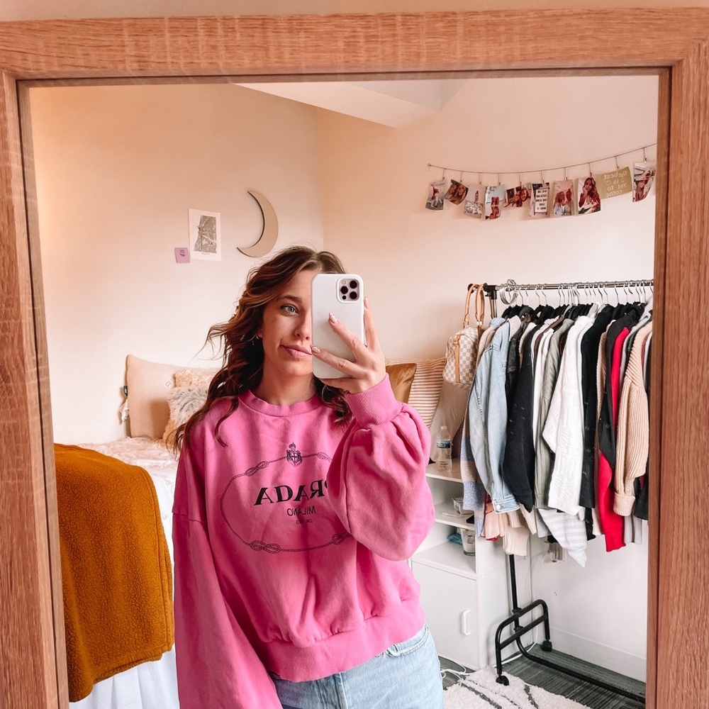 Vintage Pink Pullover!! - Picture 5 of 8